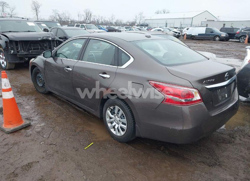 Photo 3 of 2013 Nissan Altima 3.5 SV (VIN 1N4BL3AP0DC130254)