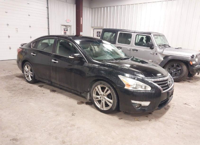 2013 Nissan Altima 3.5 SL (VIN 1N4BL3AP0DC157714) main photo