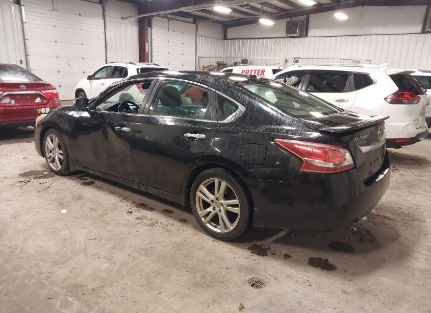 Photo 3 of 2013 Nissan Altima 3.5 SL (VIN 1N4BL3AP0DC157714)