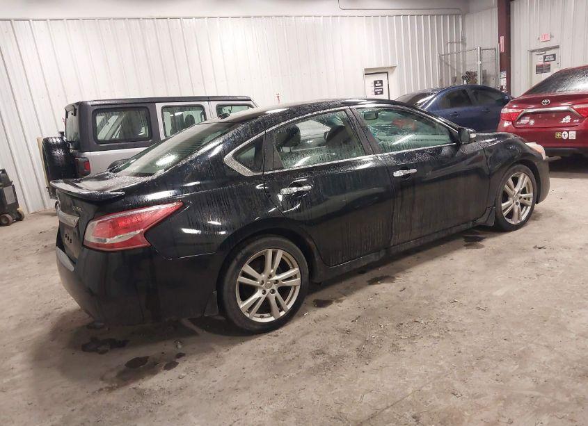 Photo 4 of 2013 Nissan Altima 3.5 SL (VIN 1N4BL3AP0DC157714)