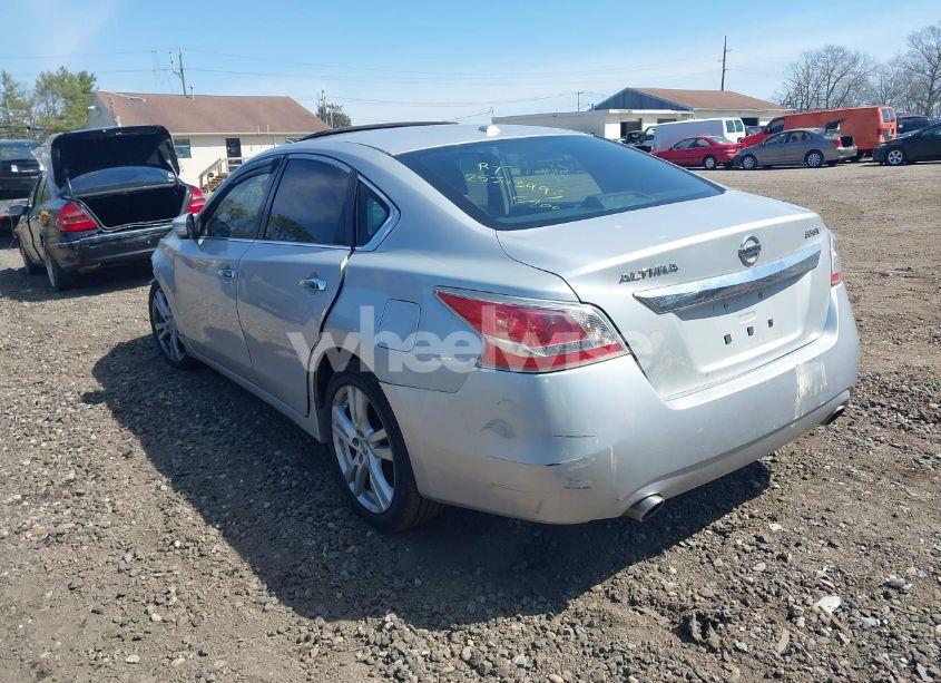 Photo 3 of 2013 Nissan Altima 3.5 SV (VIN 1N4BL3AP0DC201162)
