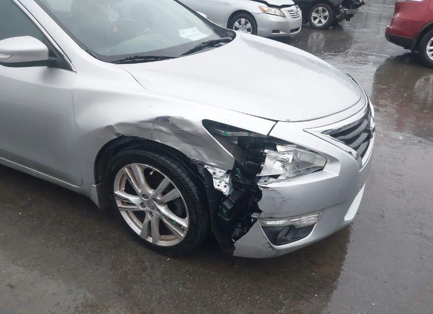 Photo 6 of 2013 Nissan Altima 3.5 SL (VIN 1N4BL3AP0DN443762)