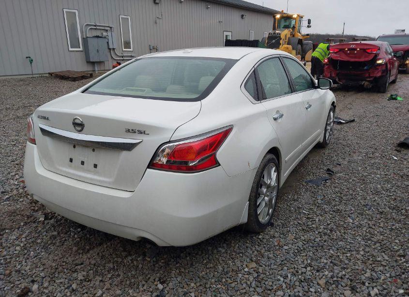 Photo 4 of 2015 Nissan Altima 3.5 SL (VIN 1N4BL3AP0FC187282)