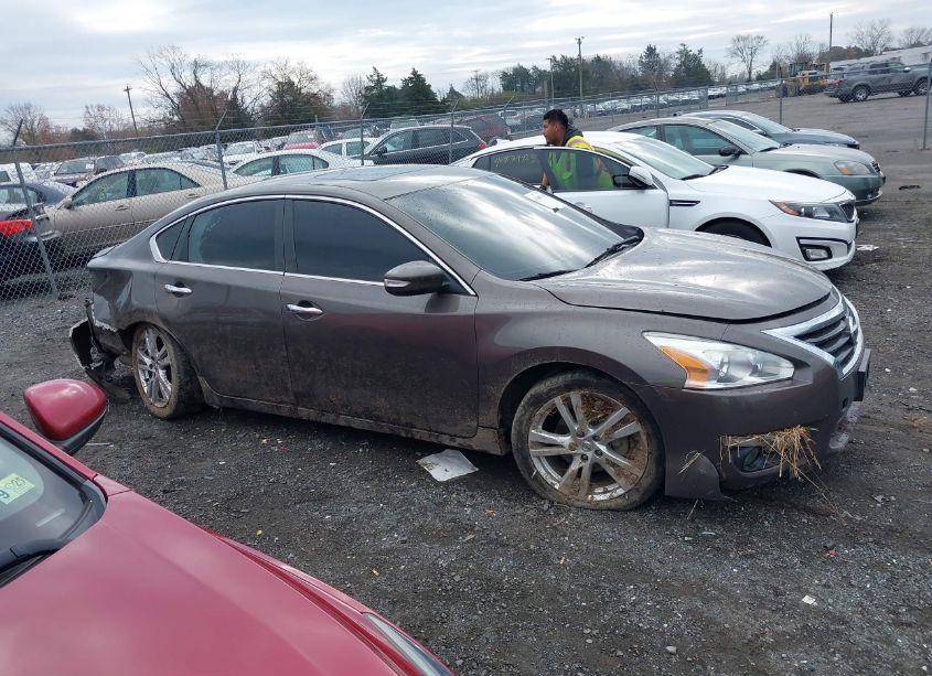 Photo 13 of 2015 Nissan Altima 3.5 S/3.5 SL/3.5 SV (VIN 1N4BL3AP0FC489963)