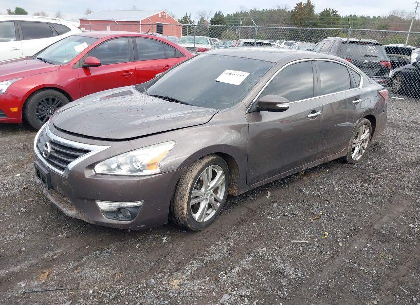 Photo 2 of 2015 Nissan Altima 3.5 S/3.5 SL/3.5 SV (VIN 1N4BL3AP0FC489963)