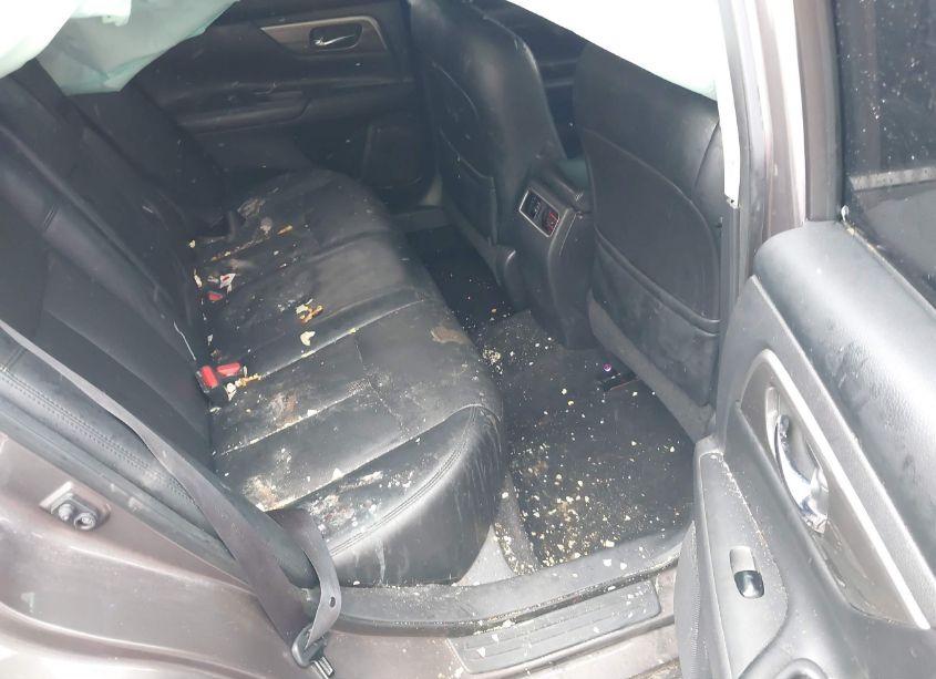 Photo 8 of 2015 Nissan Altima 3.5 S/3.5 SL/3.5 SV (VIN 1N4BL3AP0FC489963)