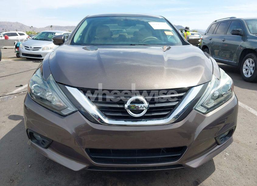 Photo 13 of 2016 Nissan Altima 3.5 SL (VIN 1N4BL3AP0GC141968)