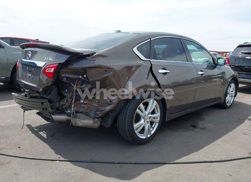 Photo 6 of 2016 Nissan Altima 3.5 SL (VIN 1N4BL3AP0GC141968)
