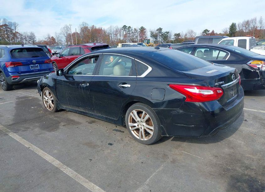 Photo 3 of 2016 Nissan Altima 3.5 SL (VIN 1N4BL3AP0GC150914)