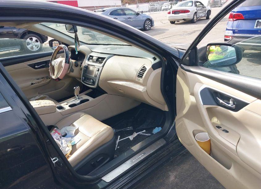 Photo 5 of 2016 Nissan Altima 3.5 SL (VIN 1N4BL3AP0GC150914)