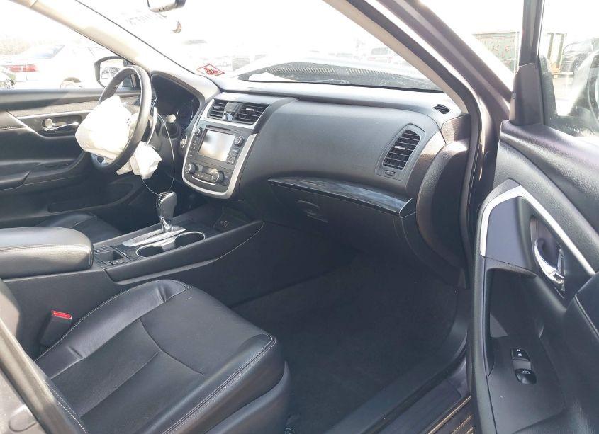 Photo 5 of 2016 Nissan Altima 3.5 SL/3.5 SR (VIN 1N4BL3AP0GC154798)