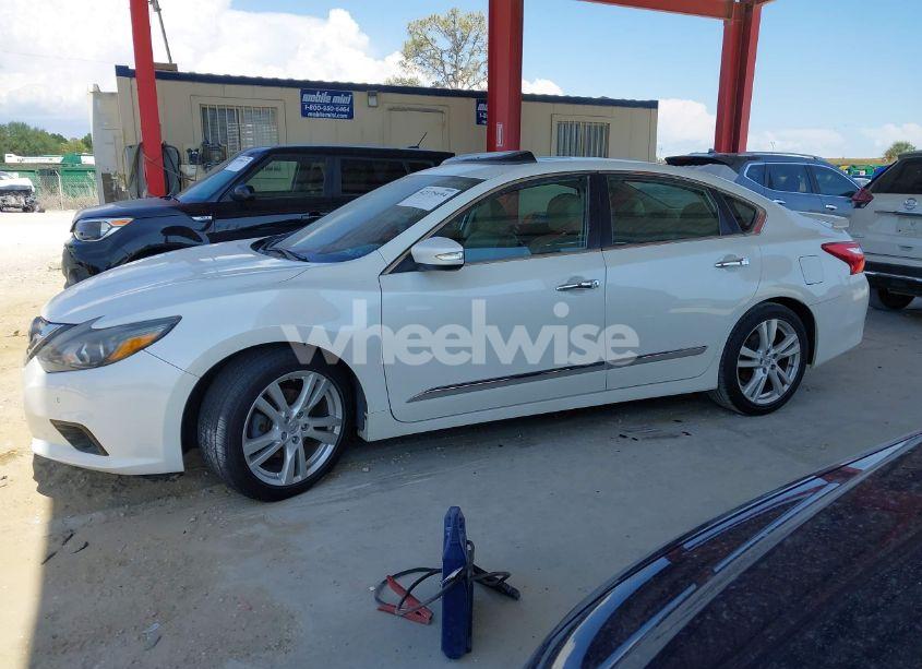 Photo 14 of 2016 Nissan Altima 3.5 SL (VIN 1N4BL3AP0GC164425)