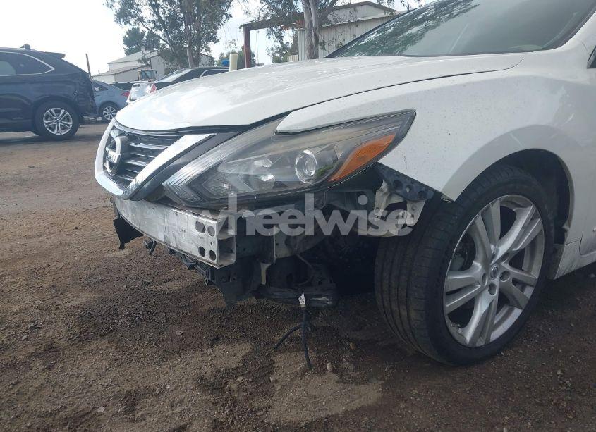 Photo 6 of 2016 Nissan Altima 3.5 SL (VIN 1N4BL3AP0GC278635)