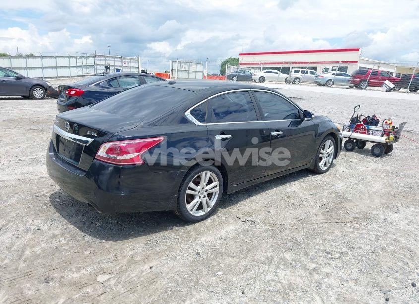 Photo 4 of 2013 Nissan Altima 3.5 SL (VIN 1N4BL3AP1DC117237)