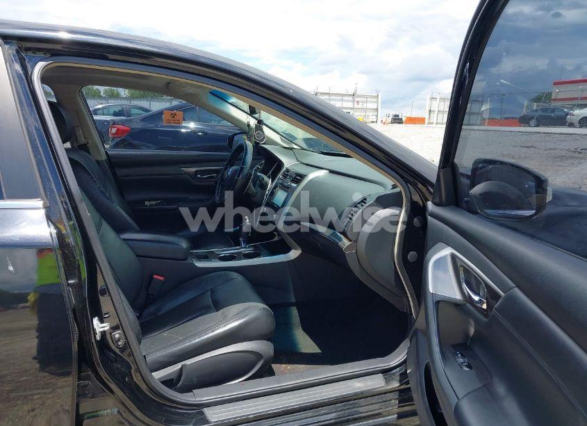 Photo 5 of 2013 Nissan Altima 3.5 SL (VIN 1N4BL3AP1DC117237)