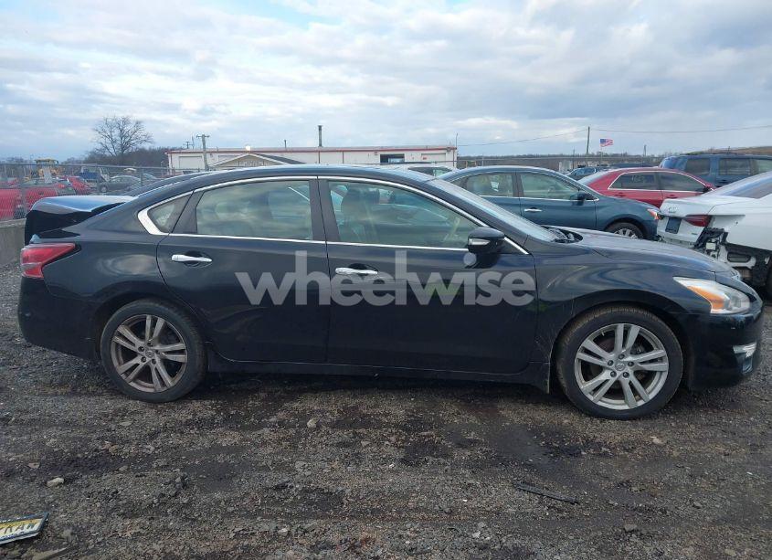 Photo 13 of 2013 Nissan Altima 3.5 SV (VIN 1N4BL3AP1DC118307)