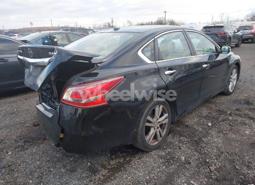 Photo 4 of 2013 Nissan Altima 3.5 SV (VIN 1N4BL3AP1DC118307)