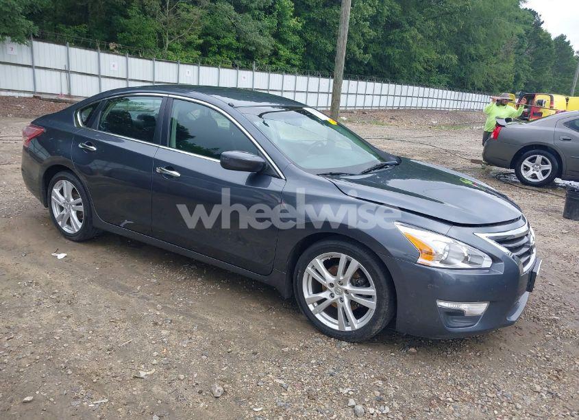 2013 Nissan Altima 3.5 S (VIN 1N4BL3AP1DC146821) main photo