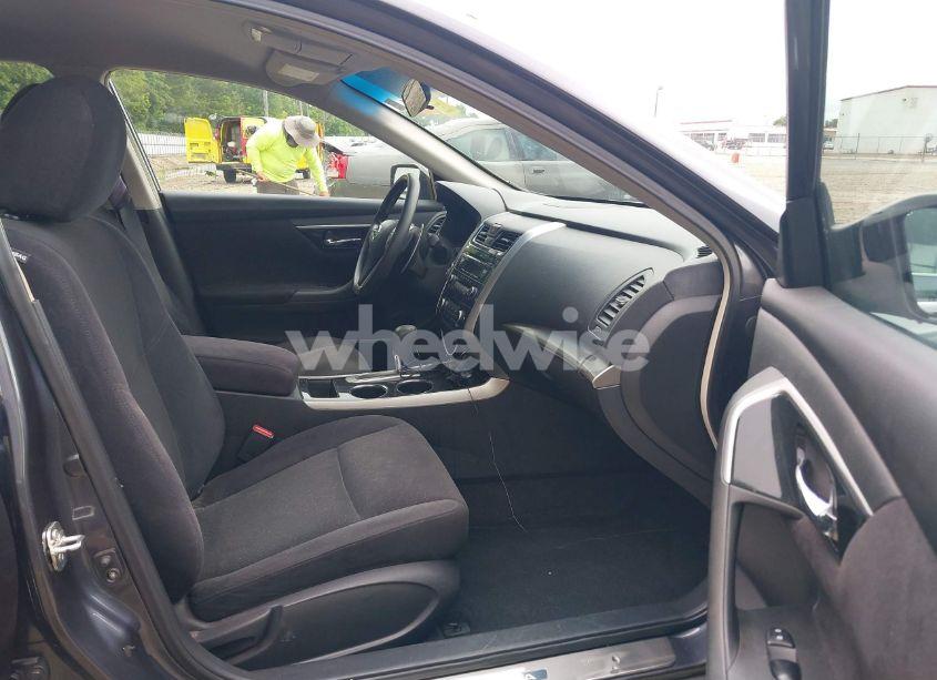 Photo 5 of 2013 Nissan Altima 3.5 S (VIN 1N4BL3AP1DC146821)