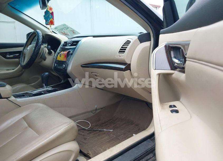 Photo 5 of 2013 Nissan Altima 3.5 SL (VIN 1N4BL3AP1DC160671)