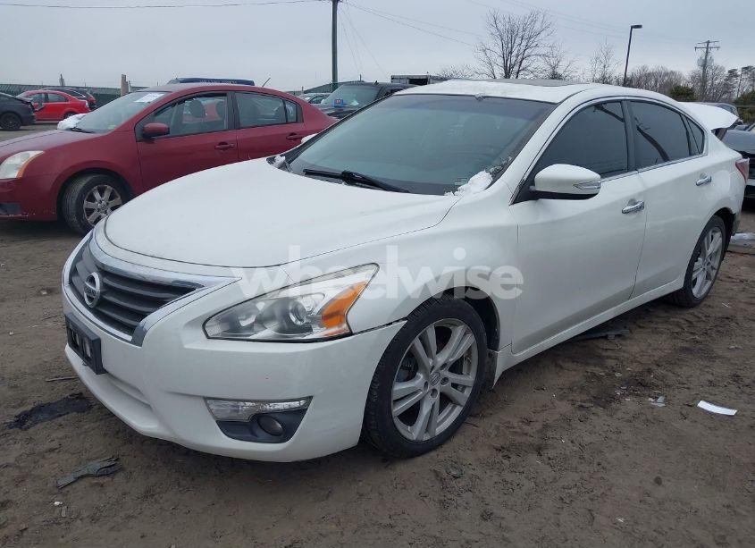 Photo 2 of 2013 Nissan Altima 3.5 SL (VIN 1N4BL3AP1DC173971)