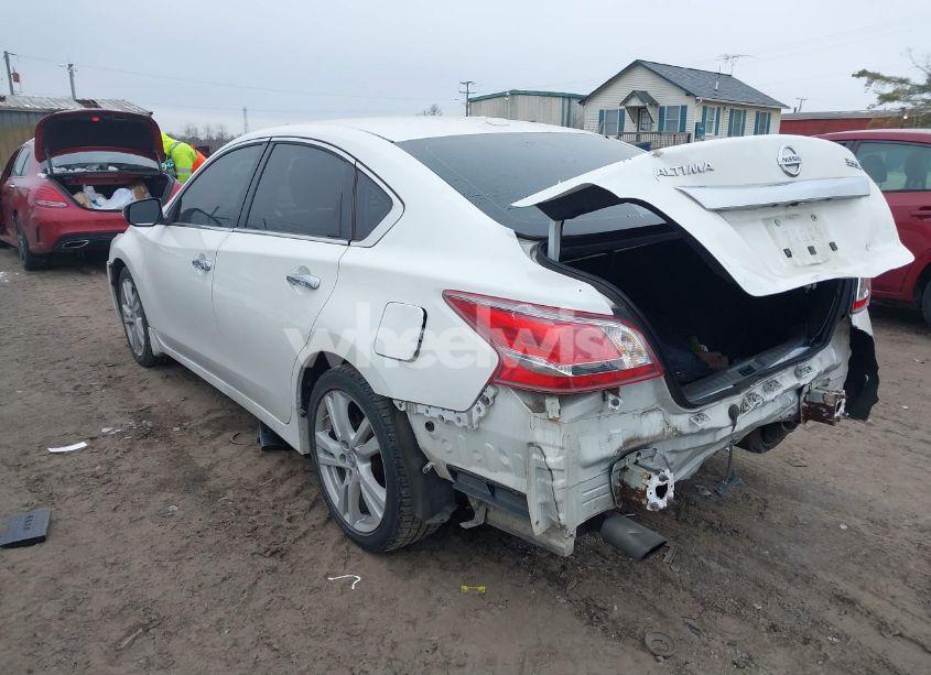 Photo 3 of 2013 Nissan Altima 3.5 SL (VIN 1N4BL3AP1DC173971)