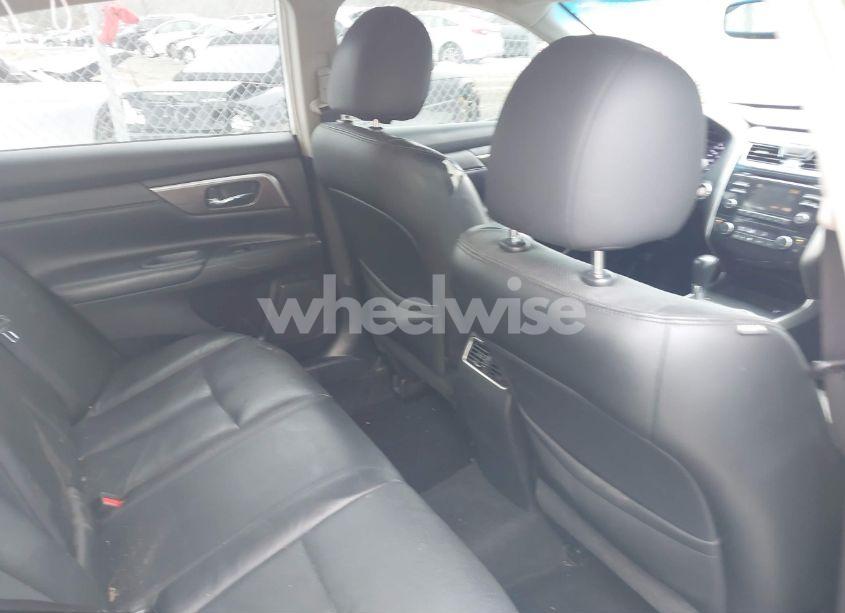 Photo 8 of 2013 Nissan Altima 3.5 SL (VIN 1N4BL3AP1DC173971)