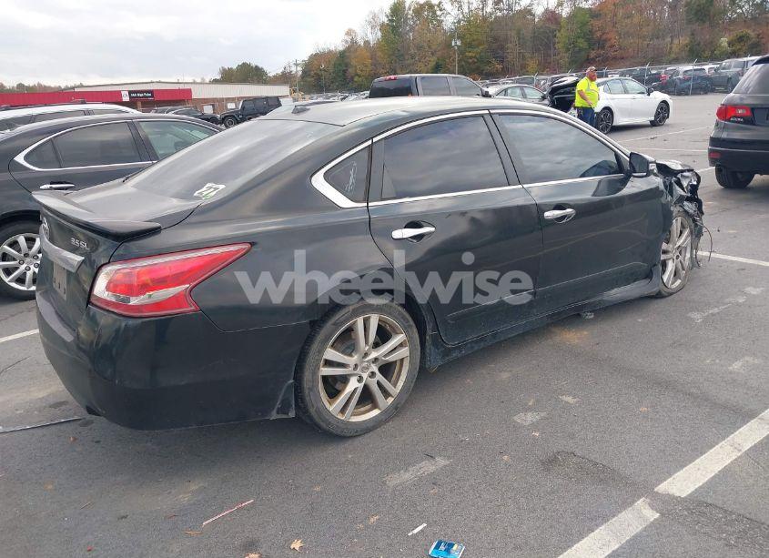 Photo 4 of 2013 Nissan Altima 3.5 SL (VIN 1N4BL3AP1DC272967)