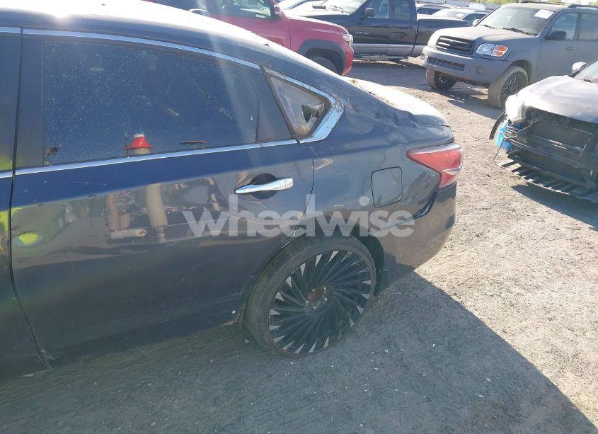 Photo 12 of 2013 Nissan Altima 3.5 SV (VIN 1N4BL3AP1DN427750)