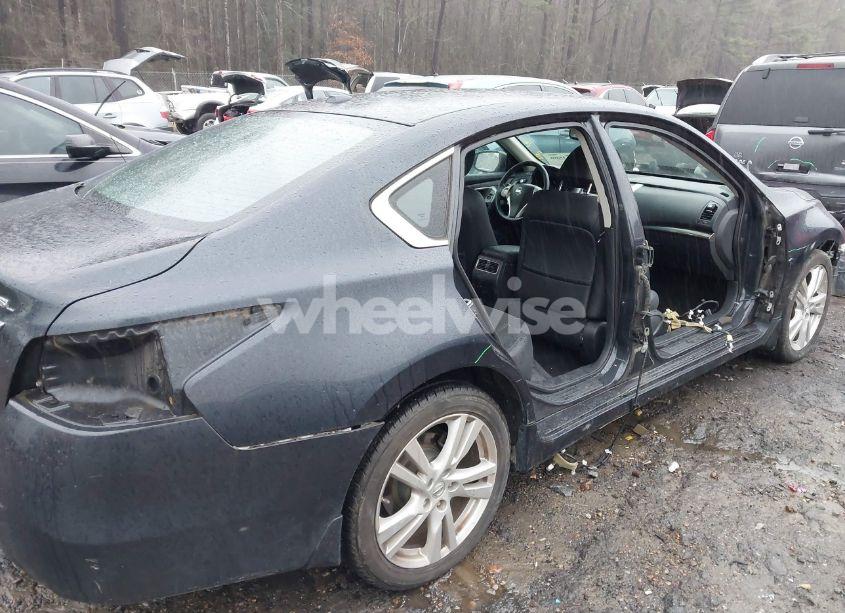 Photo 6 of 2014 Nissan Altima 3.5 SL (VIN 1N4BL3AP1EC113433)