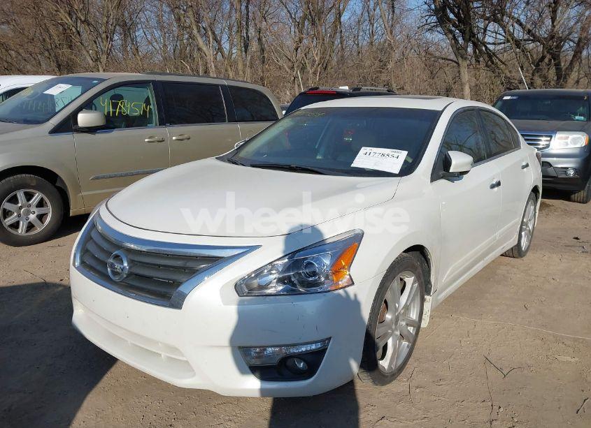 Photo 2 of 2014 Nissan Altima 3.5 SL (VIN 1N4BL3AP1EC276163)
