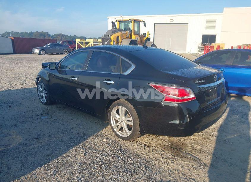 Photo 3 of 2015 Nissan Altima 3.5 SL (VIN 1N4BL3AP1FC243486)