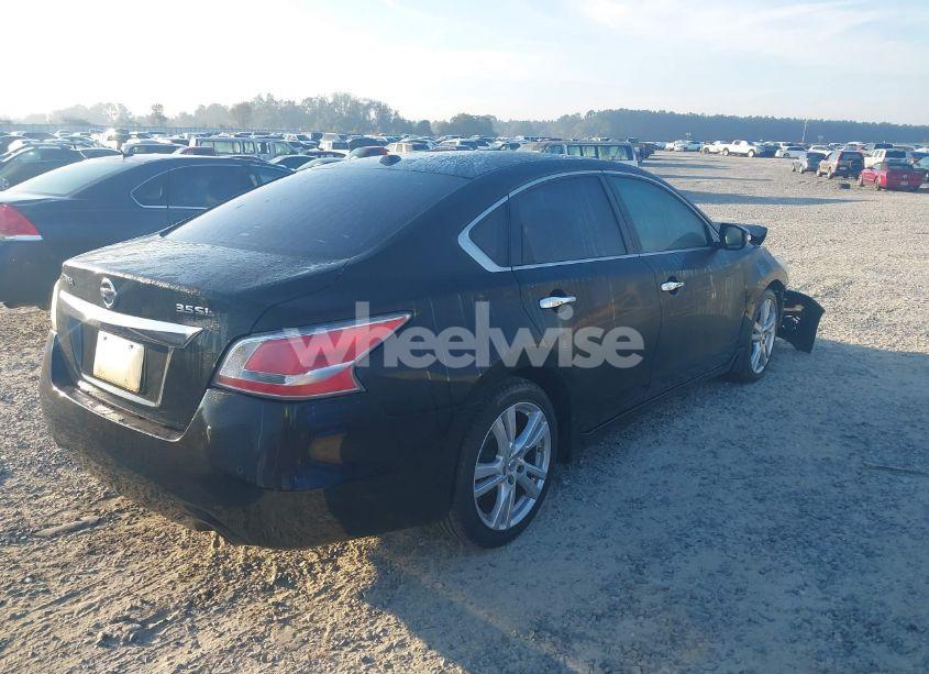 Photo 4 of 2015 Nissan Altima 3.5 SL (VIN 1N4BL3AP1FC243486)