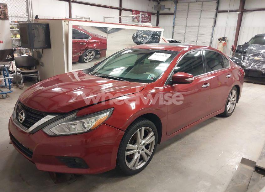 Photo 2 of 2016 Nissan Altima 3.5 SL/3.5 SR (VIN 1N4BL3AP1GC117839)