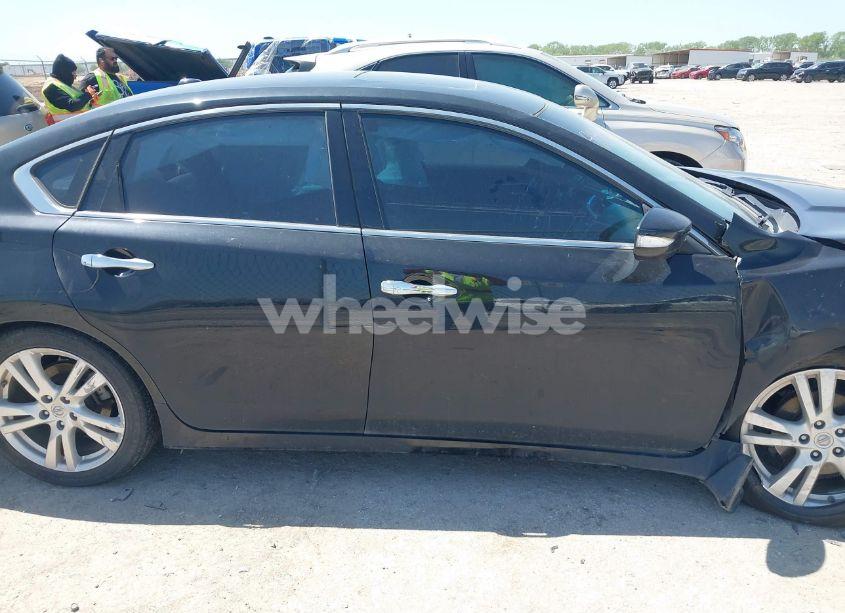 Photo 13 of 2017 Nissan Altima 3.5 SL (VIN 1N4BL3AP1HC277432)