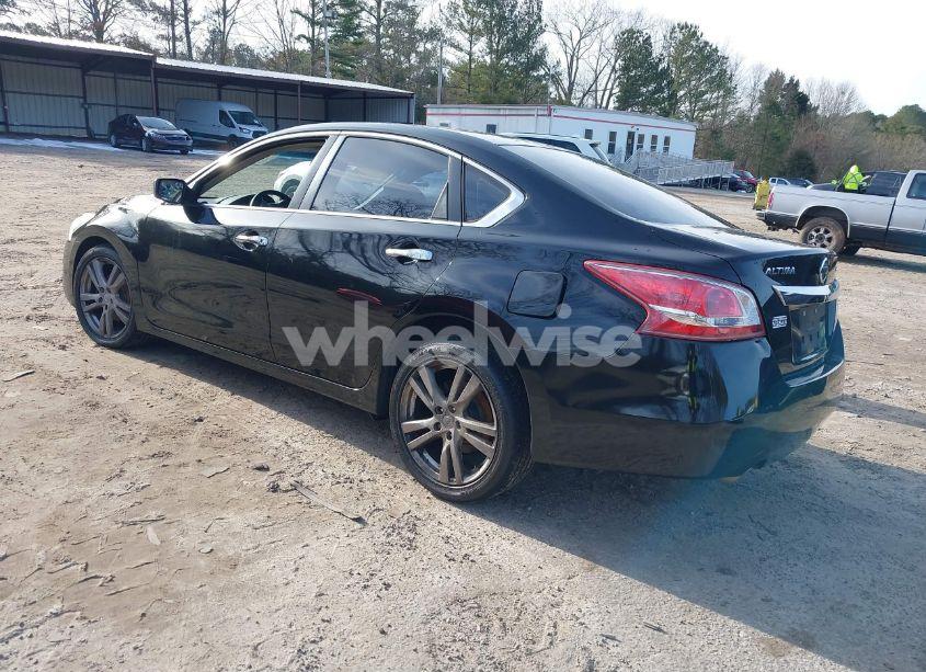 Photo 3 of 2013 Nissan Altima 3.5 S (VIN 1N4BL3AP2DC180041)