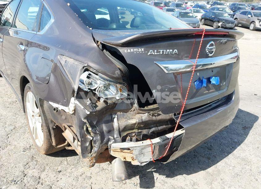Photo 14 of 2013 Nissan Altima 3.5 SL (VIN 1N4BL3AP2DN547816)