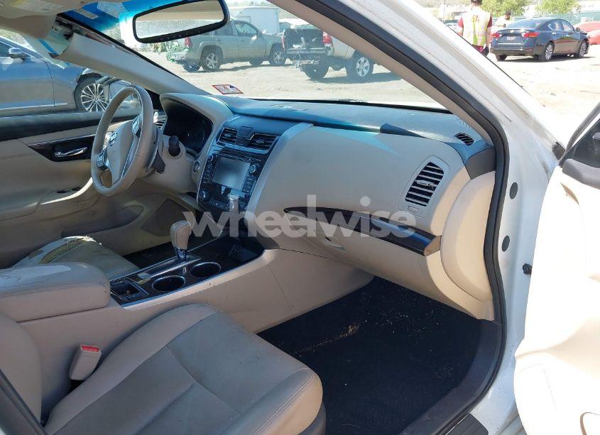 Photo 5 of 2015 Nissan Altima 3.5 SL (VIN 1N4BL3AP2FC571645)