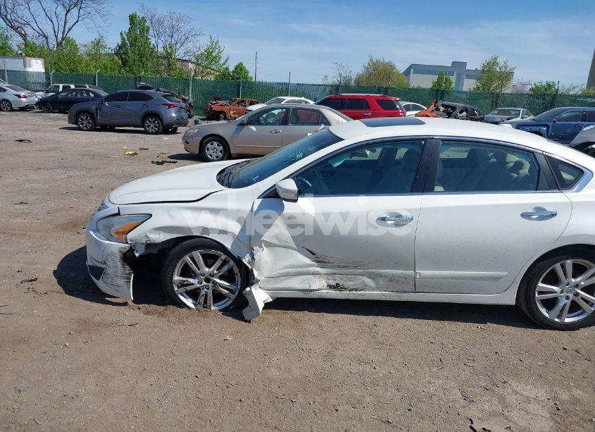 Photo 6 of 2015 Nissan Altima 3.5 SL (VIN 1N4BL3AP2FC571645)