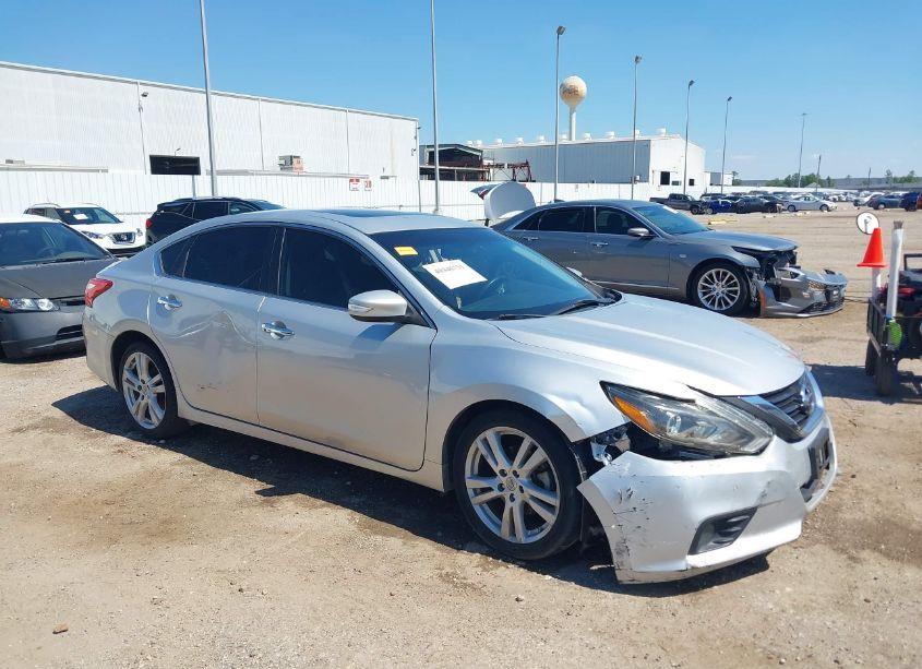 2016 Nissan Altima 3.5 SL/3.5 SR (VIN 1N4BL3AP2GC151434) main photo