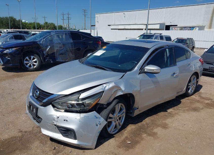 Photo 2 of 2016 Nissan Altima 3.5 SL/3.5 SR (VIN 1N4BL3AP2GC151434)