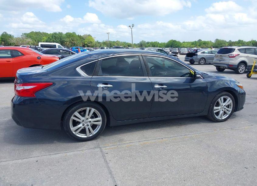 Photo 13 of 2017 Nissan Altima 3.5 SL/3.5 SR (VIN 1N4BL3AP2HC126101)