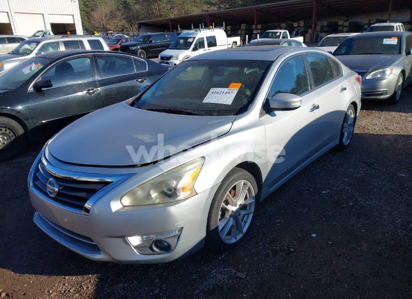 Photo 2 of 2013 Nissan Altima 3.5 SL (VIN 1N4BL3AP3DN405426)