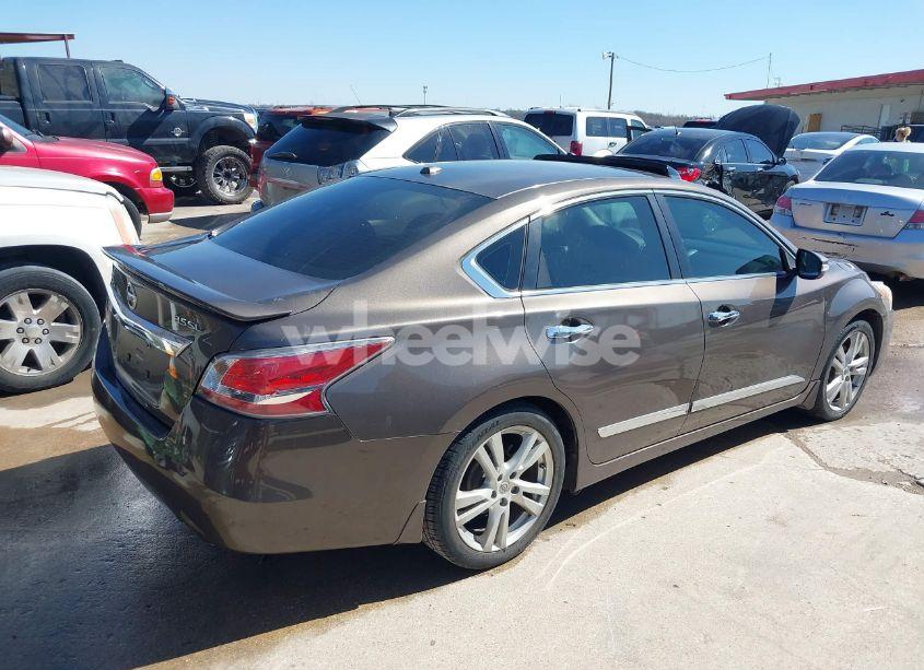 Photo 4 of 2014 Nissan Altima 3.5 SL (VIN 1N4BL3AP3EC279615)