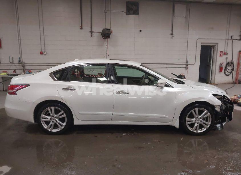 Photo 13 of 2015 Nissan Altima 3.5 SL (VIN 1N4BL3AP3FC144071)