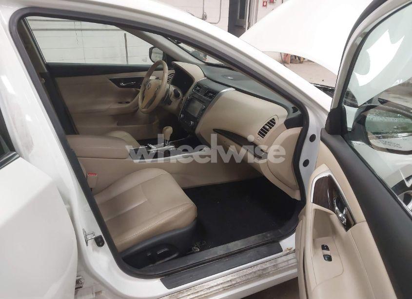 Photo 5 of 2015 Nissan Altima 3.5 SL (VIN 1N4BL3AP3FC144071)