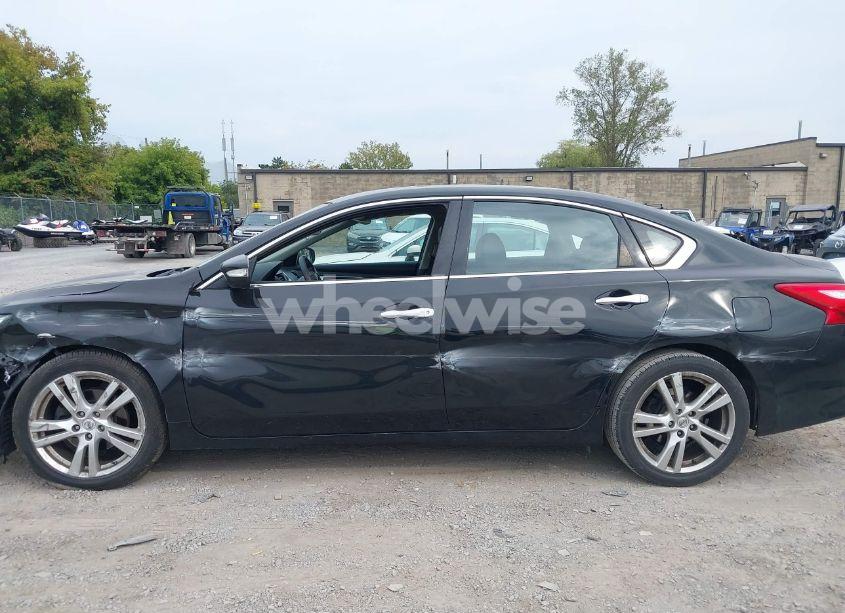 Photo 14 of 2016 Nissan Altima 3.5 SL/3.5 SR (VIN 1N4BL3AP3GC111833)