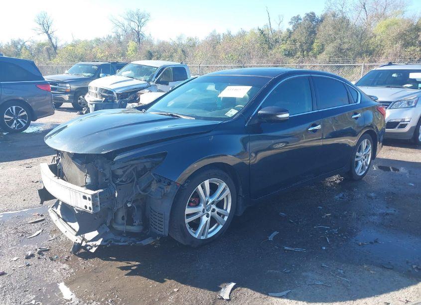 Photo 2 of 2016 Nissan Altima 3.5 SL (VIN 1N4BL3AP3GC177749)