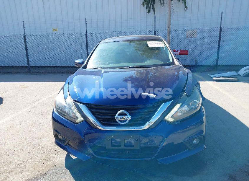 Photo 6 of 2016 Nissan Altima 3.5 SR (VIN 1N4BL3AP3GC180991)