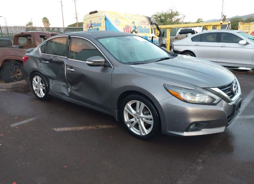 2016 Nissan Altima 3.5 SL (VIN 1N4BL3AP3GC230417) main photo